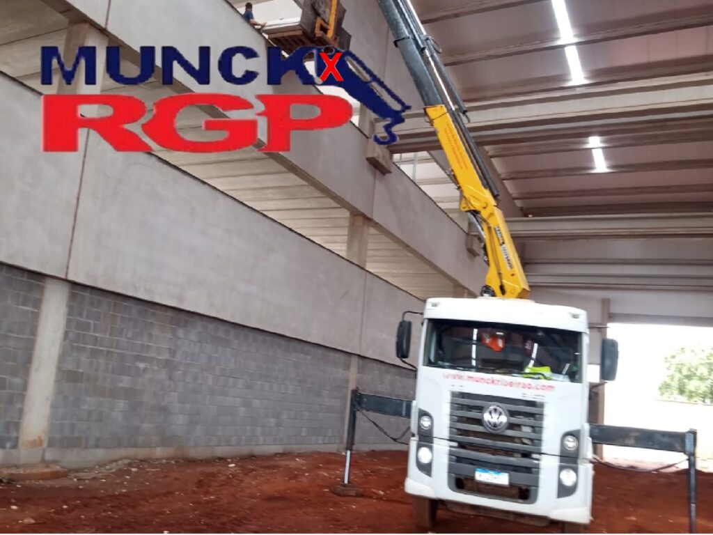 MunckX eficiente para empresas e indústrias que precisam realizar içamento, remoção e transporte de equipamentos pesados com máxima precisão
