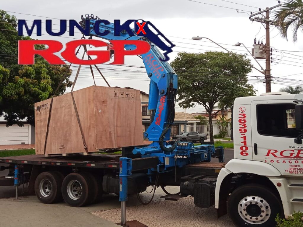 MunckX para empresas e indústrias que precisam realizar içamento, remoção e transporte de equipamentos pesados com máxima precisão