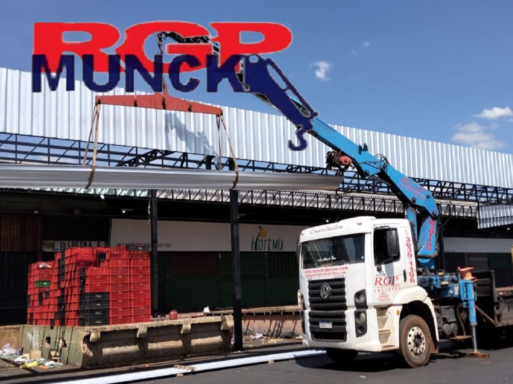Caminhão munck Ribeirão Preto remoção e transporte de equipamentos pesados com máxima precisão